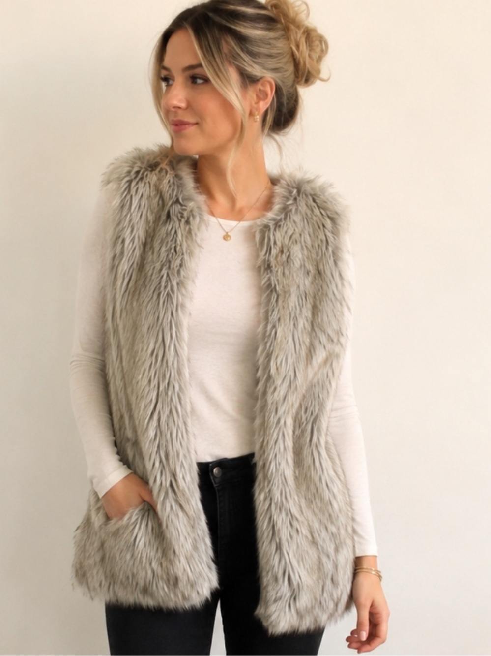 Rachel Zoe Gray Faux Fur Vest Shaggy Textured Open Front